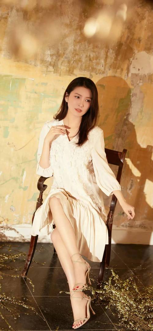 努力的女明星_明星努力排行榜_女明星的奋斗史