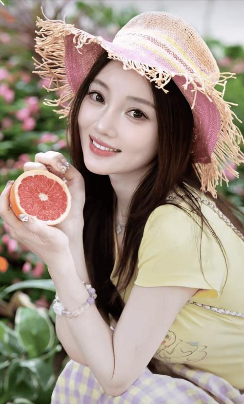 李小璐娱乐圈小说_李小璐娱乐圈女炮王_李小璐圈子