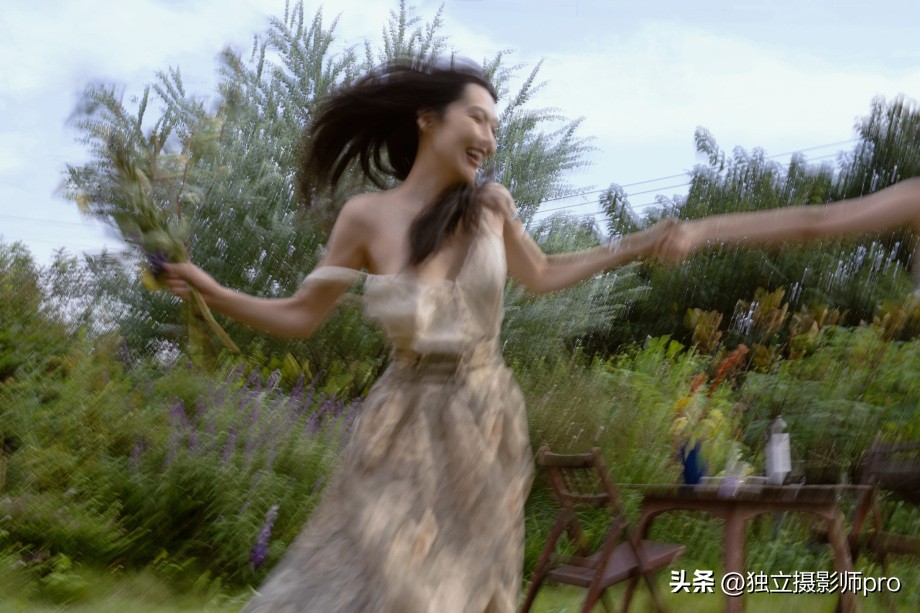 温馨氛围感人像摄影_100种姿势摆拍双人_双人闺蜜写真